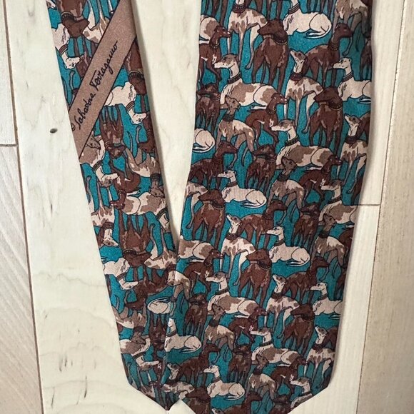 Salvatore Ferragamo Silk Tie – Whippet/Greyhound Print, Made in Italy - Picture 6 of 8